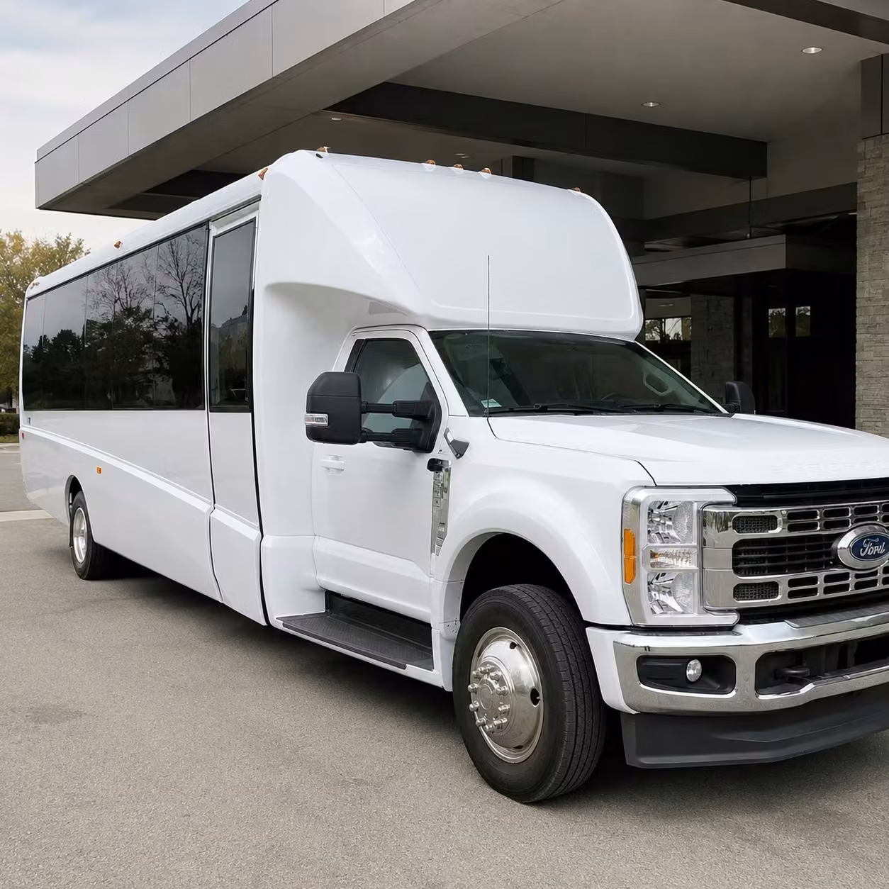 15 passenger minibus