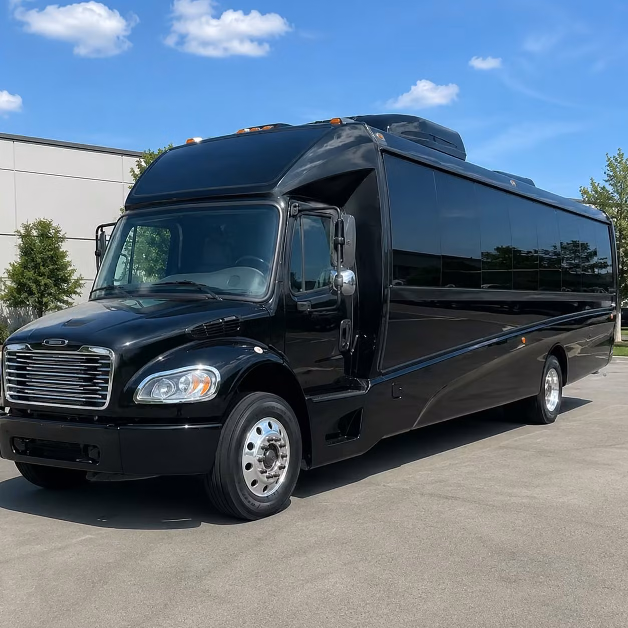 book prom minibuses and charter buses for parma group transportation