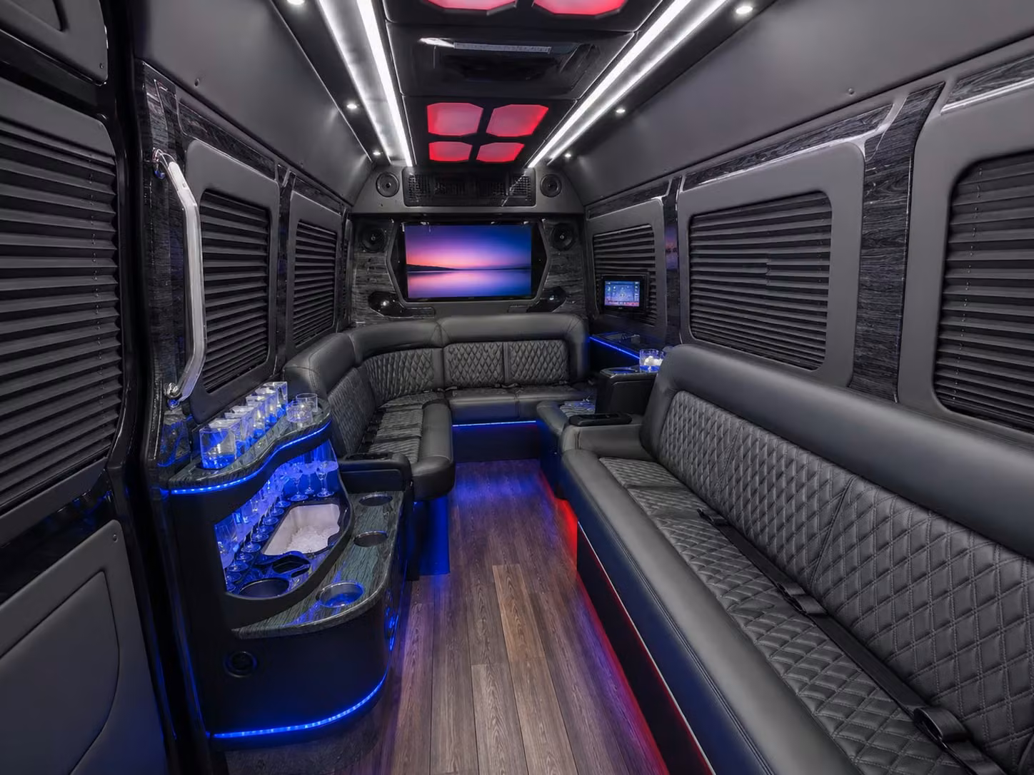 charterbusrentalparmaoh com puts the entire parma employee transportation market in one place so you never settle for less