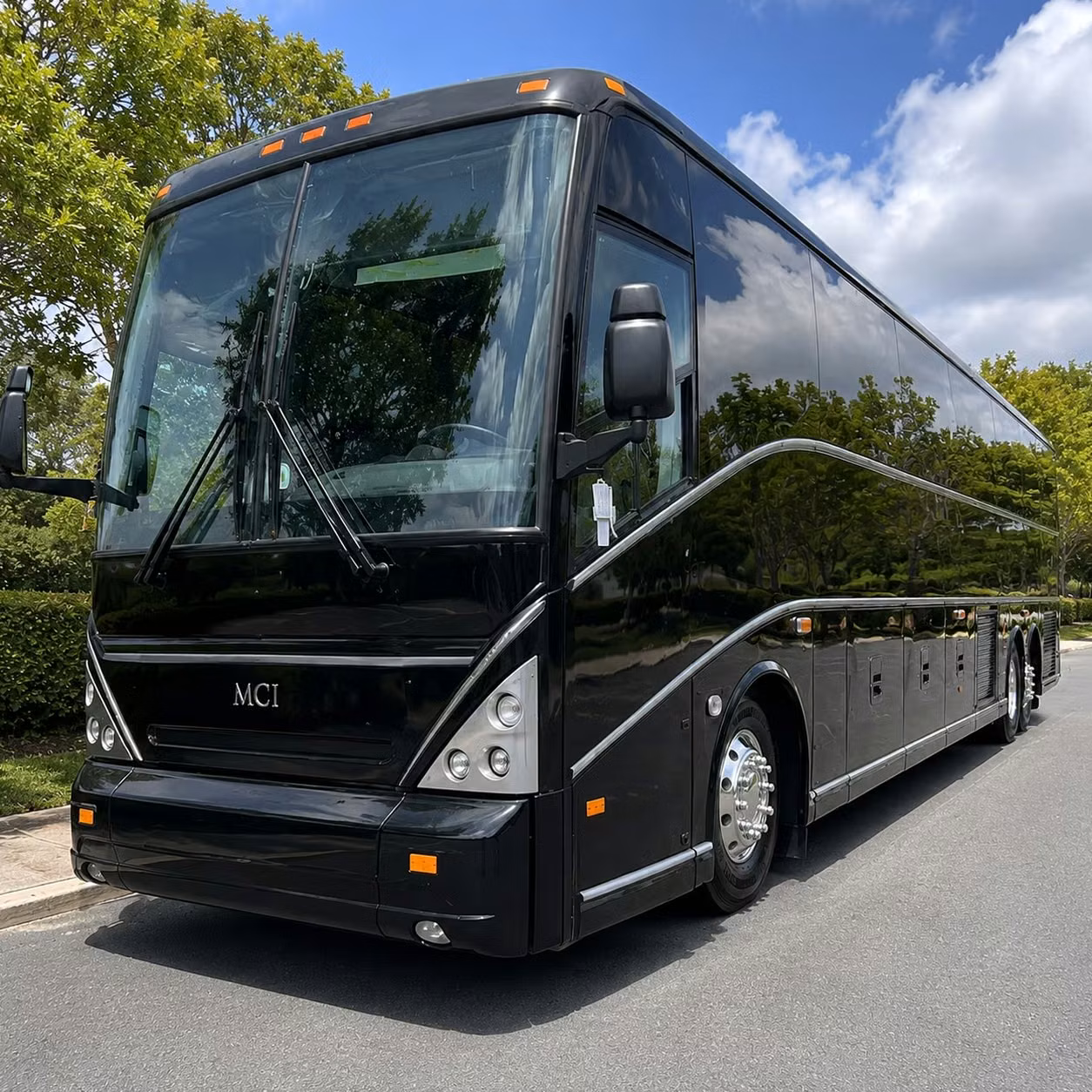 employee shuttle services in parma for companies of every size