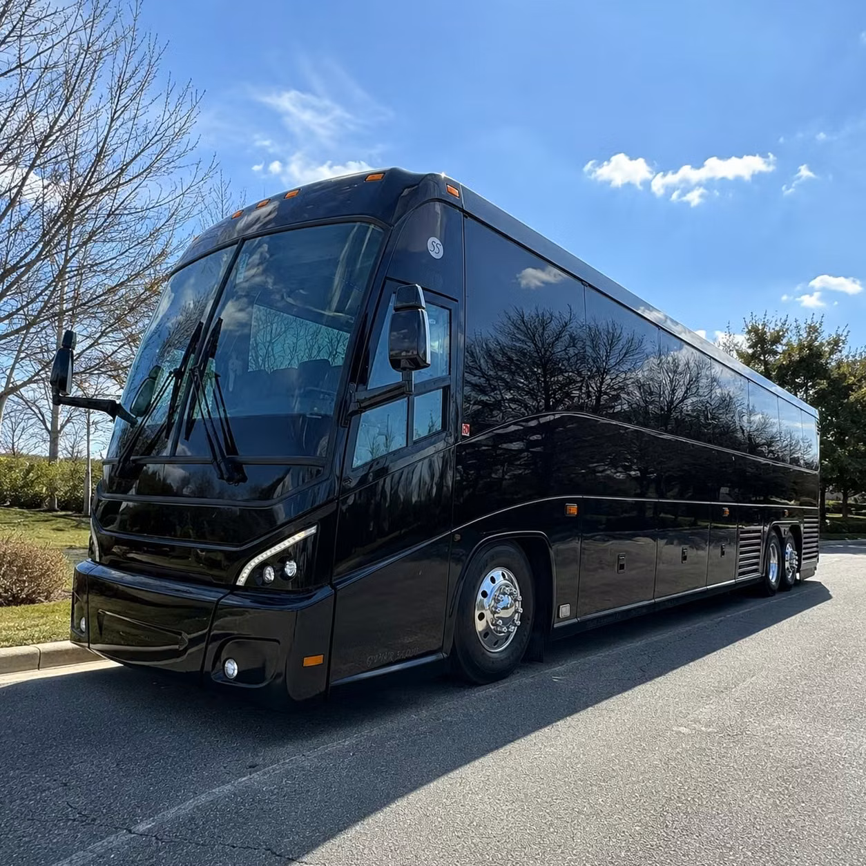 employee shuttle services in parma