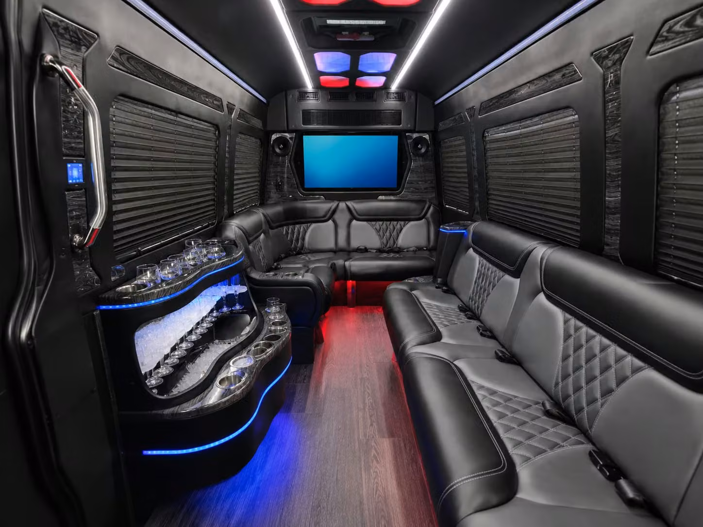 let charterbusrentalparmaoh com handle the logistics for jacobs pavilion and outdoor venue nights