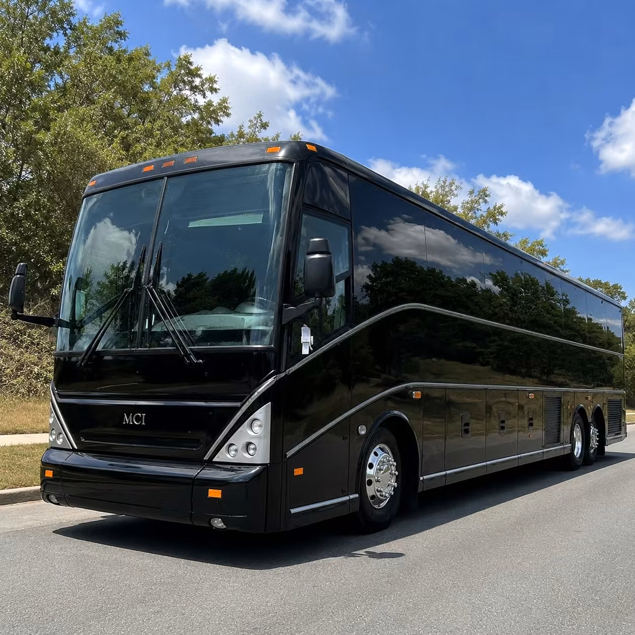 one bus keeps every concert night on the same schedule