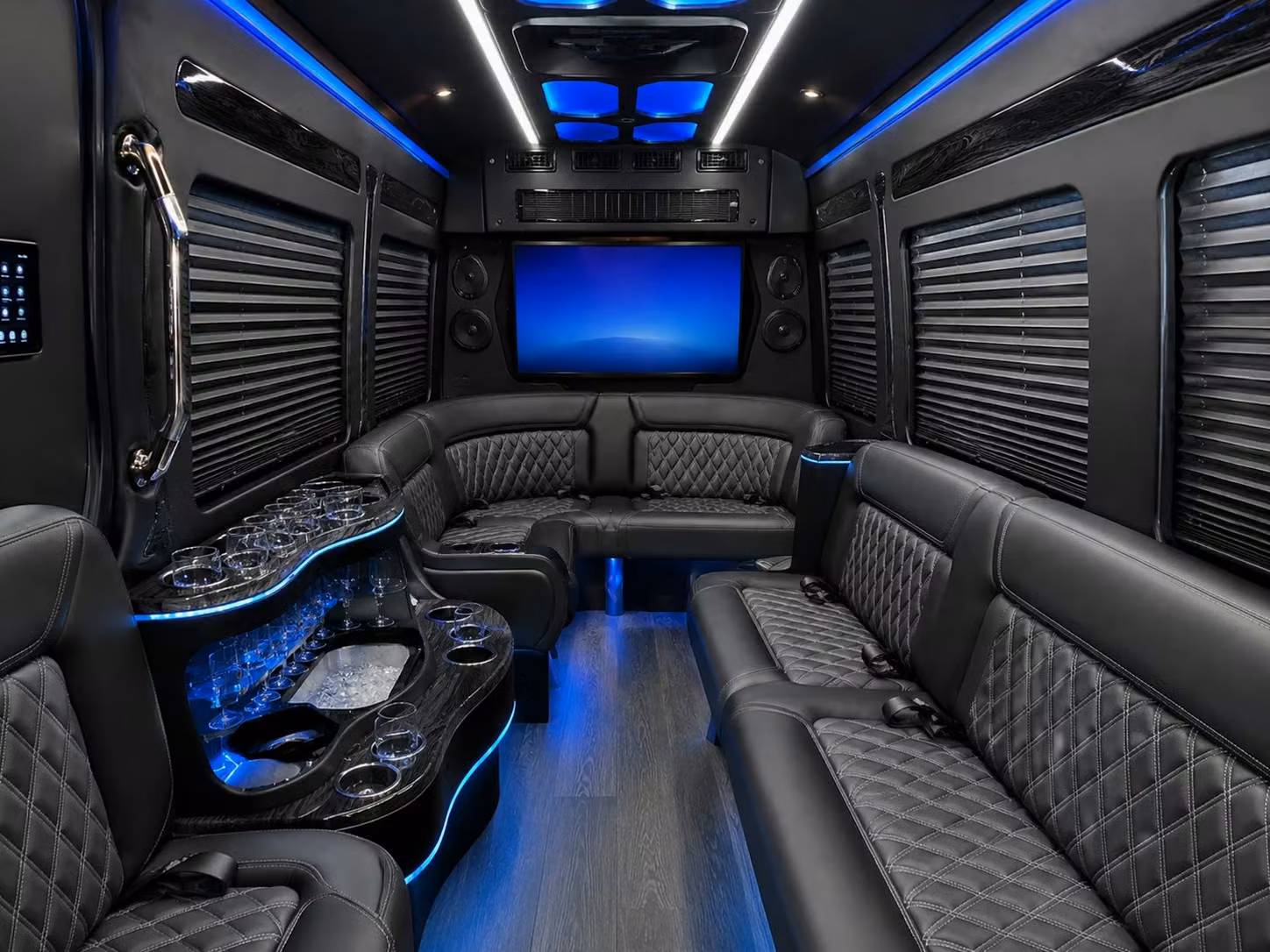 safe reliable prom transportation options near parma s most popular venues